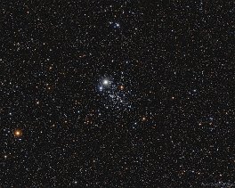 Objekt- und Aufnahmedaten       NGC457    Copyright © Horst Ziegler       Teleskop: Esprit 100/550 - Kamera: Moravian 8300 - IDAS LPS - Montierung: EQ8 .- OAG G1-1200