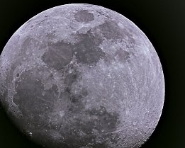 Mond groß