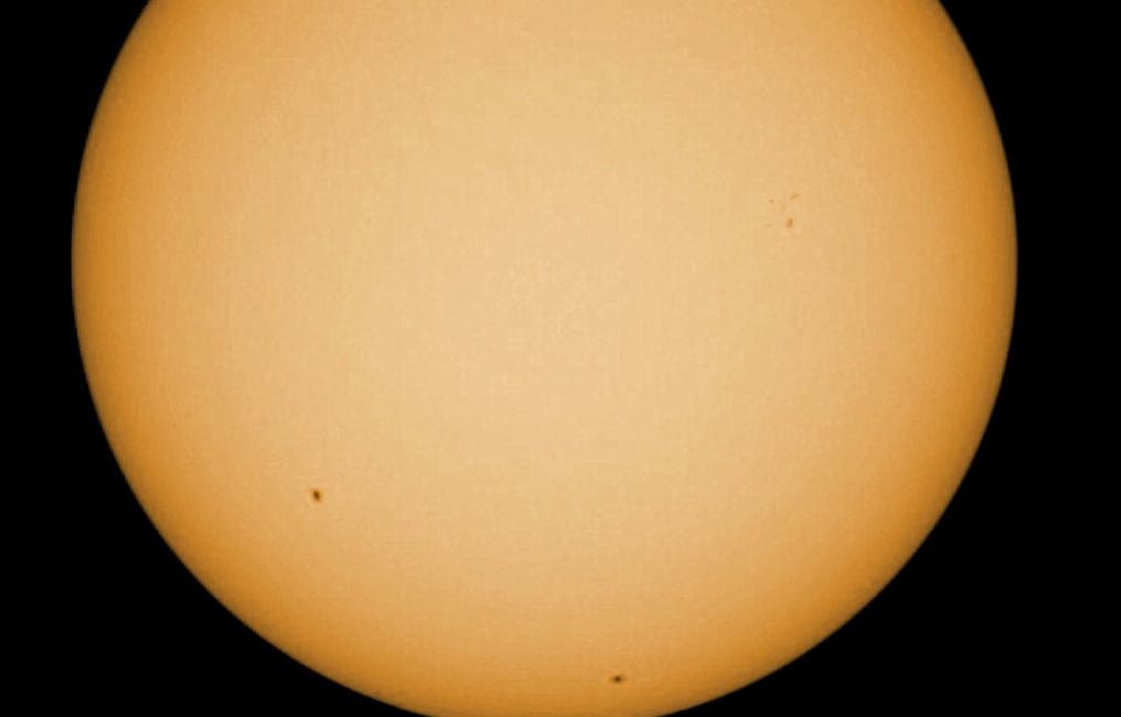 Sunspots 1112 + 1113